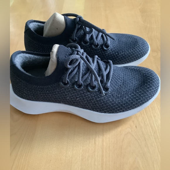 New Allbirds Tree Dasher Sneakers - Picture 1 of 7